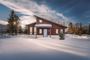 Suite Retreat - Walking Distance to Restaurants